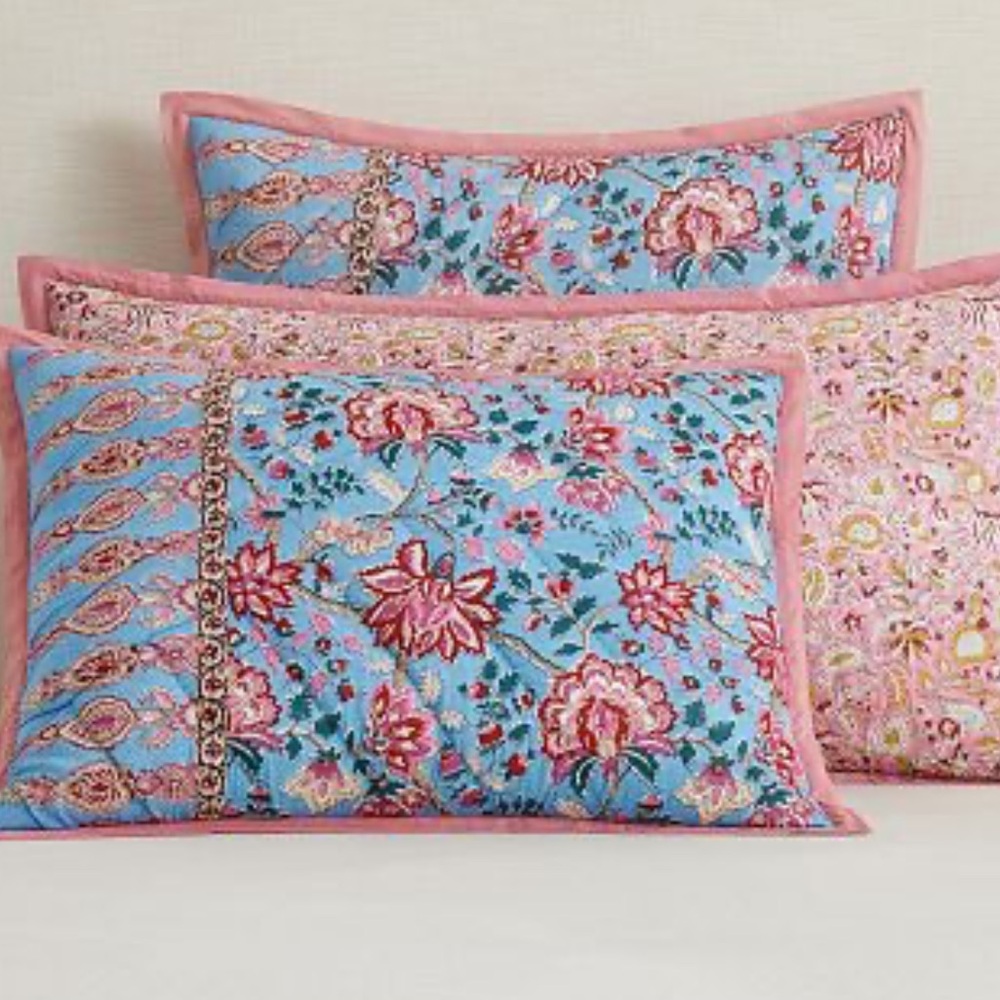 Set of 2 Pottery Barn Shannon Reversible Quilted EURO Size Shams Beautiful